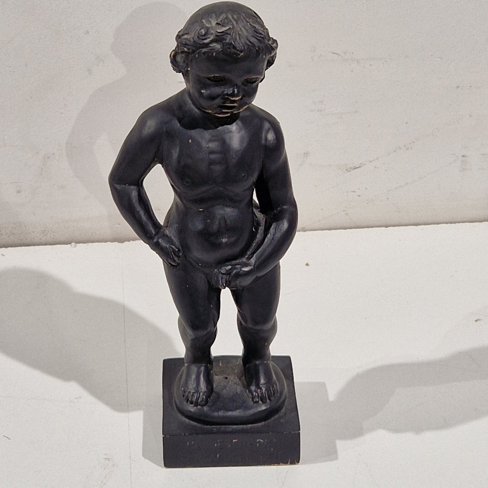 antieke grote houten manneken pis geraardsbergen, Ophalen of Verzenden, 20 - 50 cm, Beeld, Hout