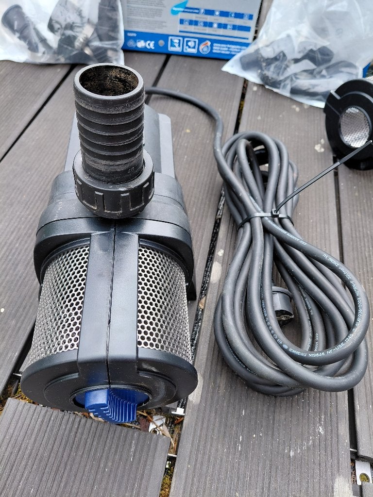 2 Oase Vijverpompen 12000 liter/u, Tuin en Terras, Vijver-toebehoren, Gebruikt, Vijverpomp, Ophalen
