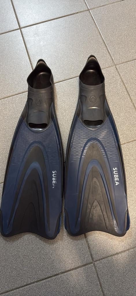 Palmes de plongée SUBEA – Taille 38-39, Ophalen of Verzenden, Zo goed als nieuw