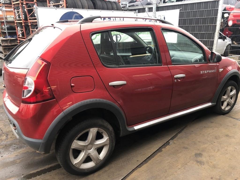 PORTIER RECHTS ACHTER Dacia Sandero I (BS) (821008795R), Gebruikt, Achter, Dacia, Deur