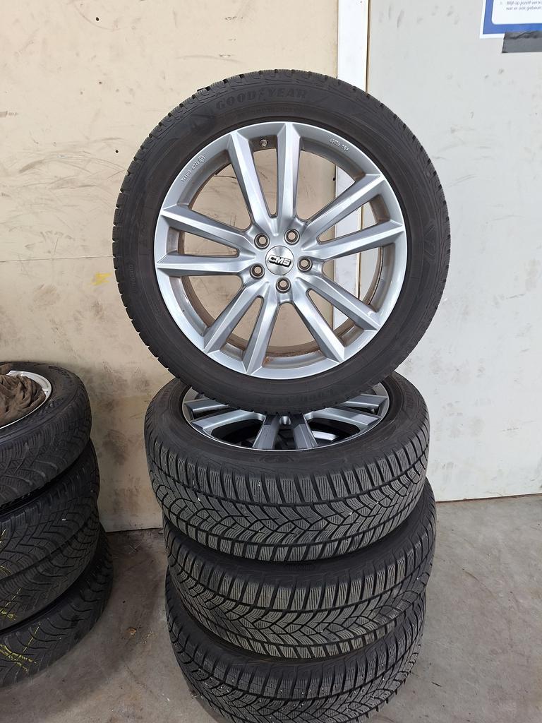 Volvo XC40 Winterset 19 Inch, Gebruikt, -, -, Banden en Velgen