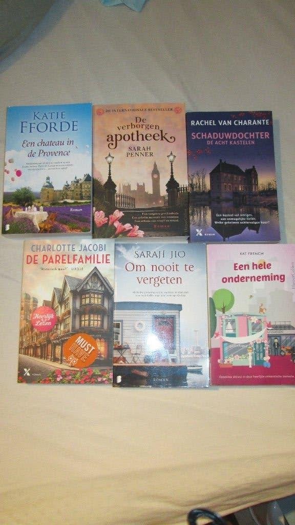 Pakket boeken, verschillende auteurs. Zomerse ontspanning, Boeken, Ophalen