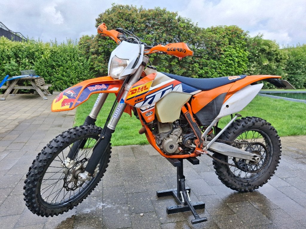 Ktm 250 exc-f  2016, Motos, Motos | KTM, Échappement sport, Particulier, Enduro, 12 à 35 kW