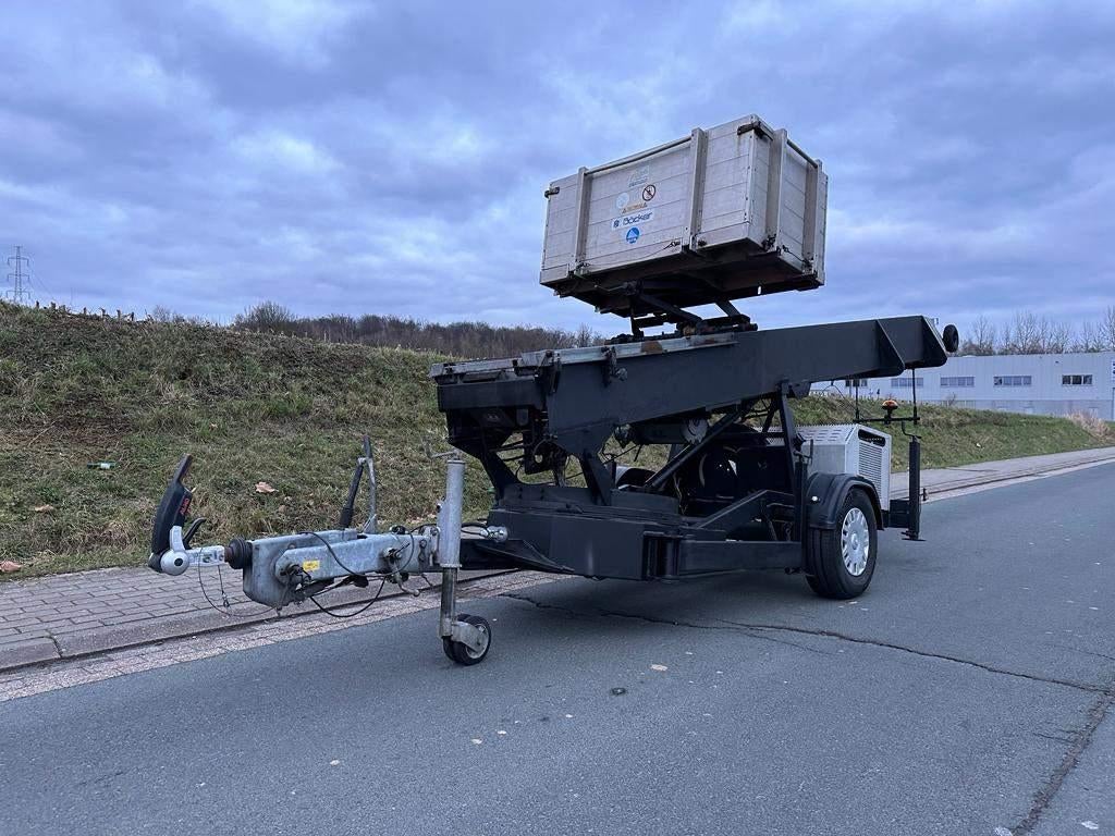 Bocker HD30K/Lift/Monte-Charge/Ladderlift/Ascenseur de Chant, Ophalen