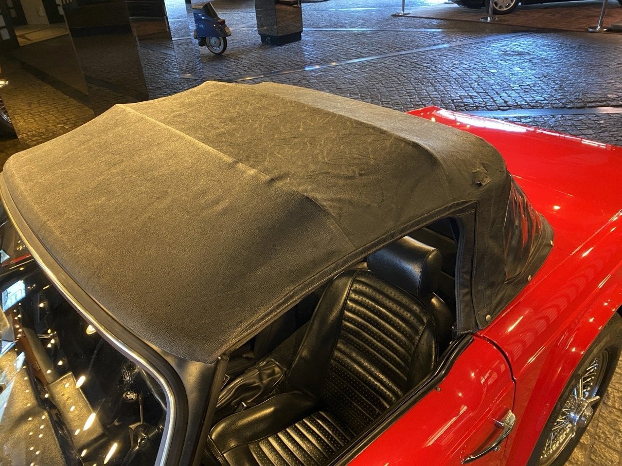Triumph TR6 (année de construction 1974), Autos, Rouge, Achat, 2500 cm³, Entreprise