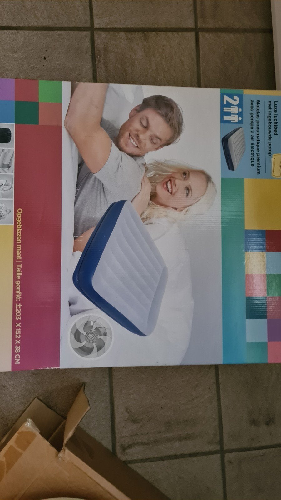 opblaasbaar bed voor 2 personen, Ophalen, Ingebouwde pomp