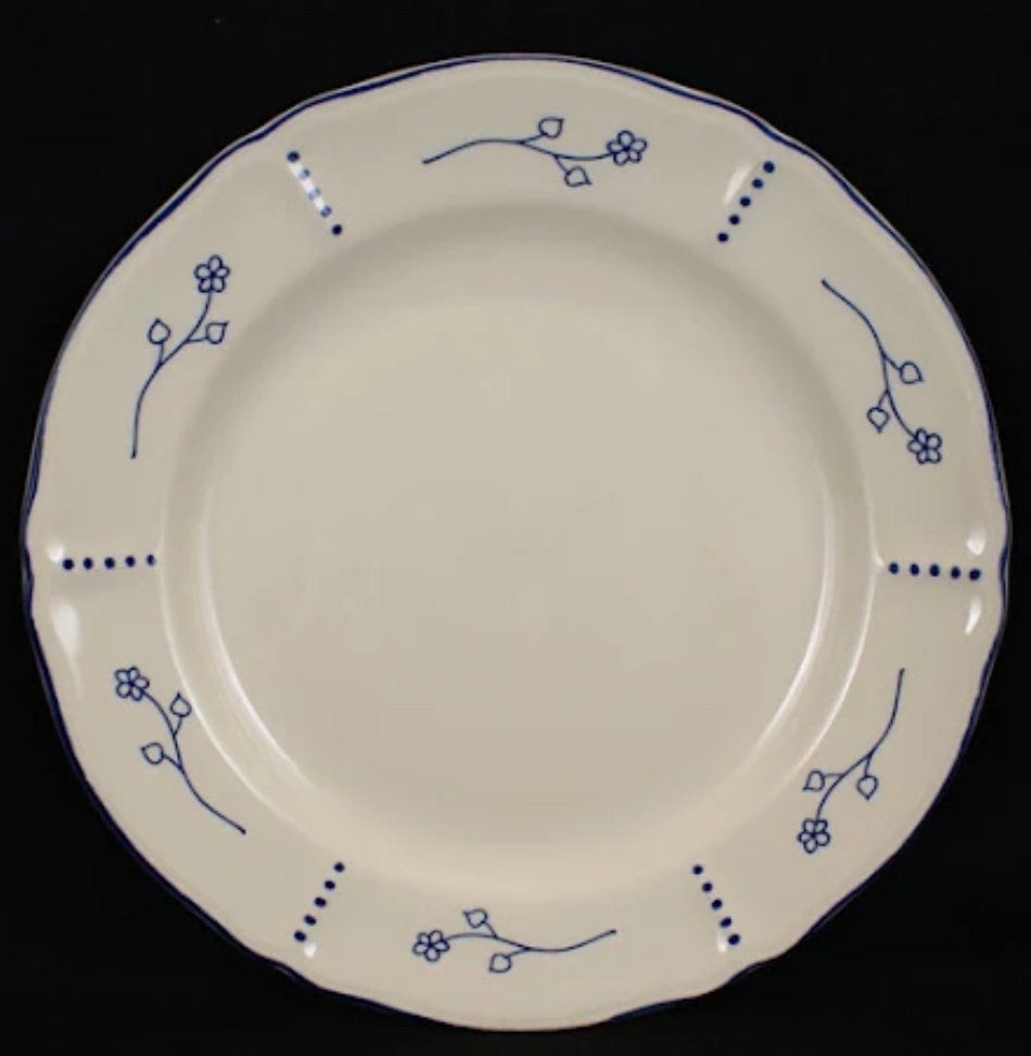 Gezocht : servies Ikea Klenod wit met blauw fijn bloemetje, Huis en Inrichting, Ophalen, IKEA, Bord(en)