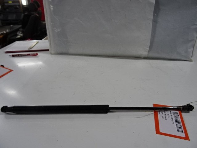 VERIN A GAZ BMW 1 serie (F20) (01-2010/06-2019) (F20HKL), Mevr. I. Hauben, Utilisé, BMW, Rue de l'Espoir 34 34
4030  GRIVEGNÉE, BE