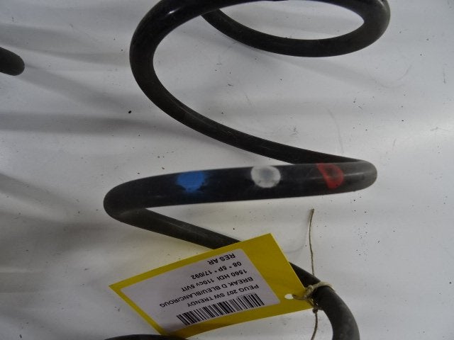 RESSORT DE SUSPENSION ARRIERE Peugeot 207 SW (WE / WU), Kontakt-peugeot@peugeot.com, Utilisé, Peugeot Deutschland GmbH, Bahnhofsplatz
65423  Rüsselsheim, DE