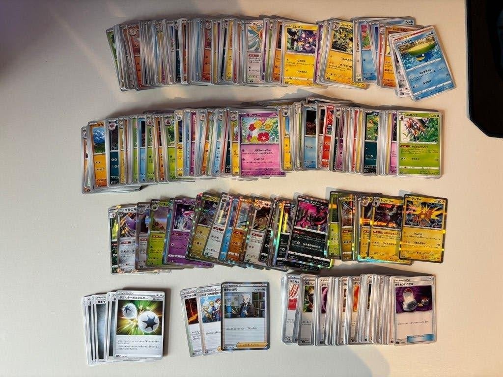 Lot Japanse pokémonkaarten, Enlèvement ou Envoi, Comme neuf, Plusieurs cartes, Foil