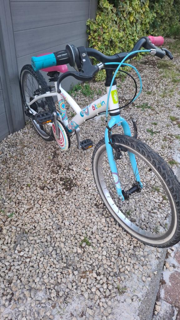 Velo 20pouces filles  de 6ans à 9ans et 1m15 à 1m35, Enlèvement, Vitesses