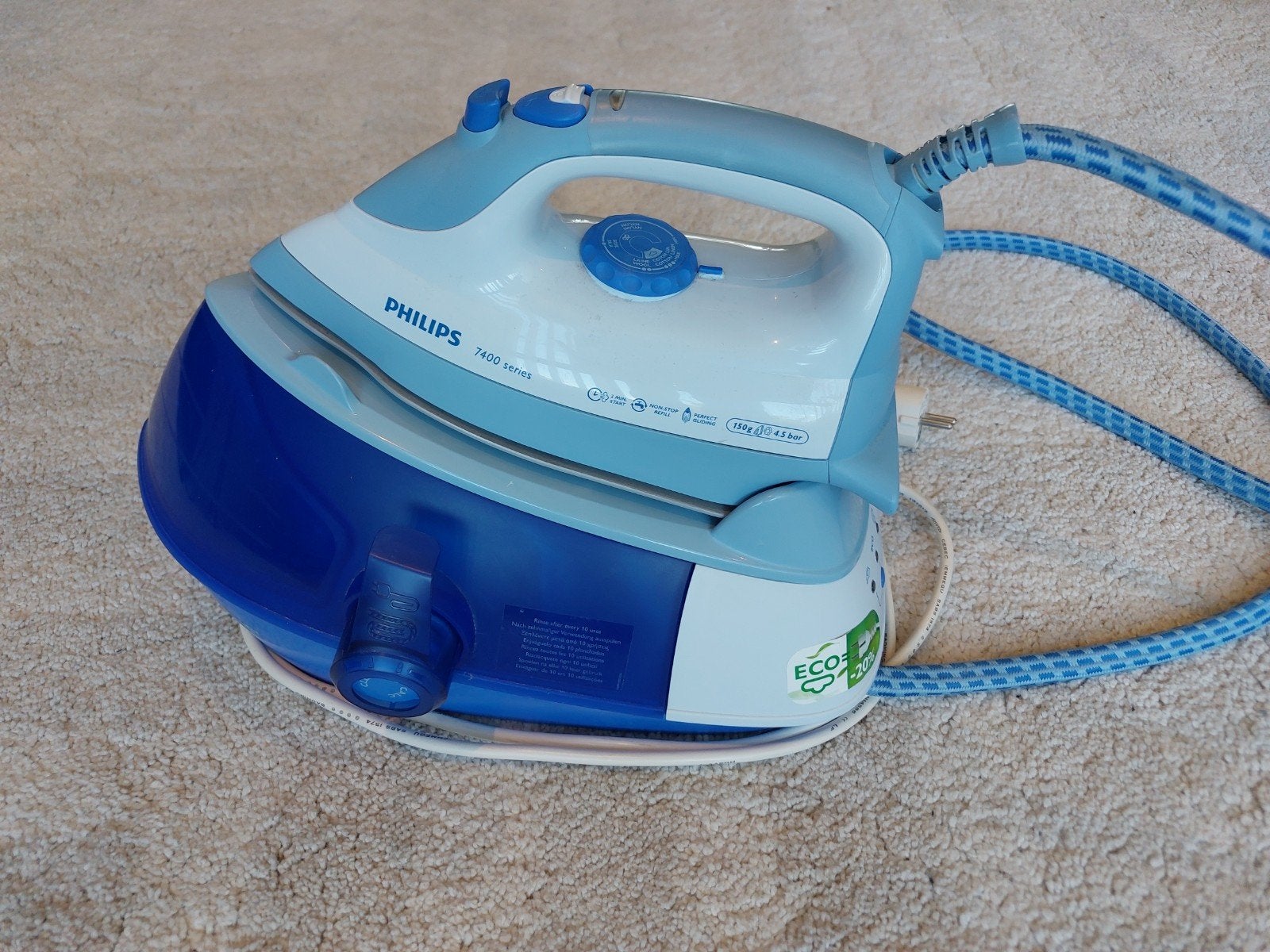 Philips stoomstrijkijzer 7400 series, Ophalen, Zo goed als nieuw, Strijkijzer met snoer
