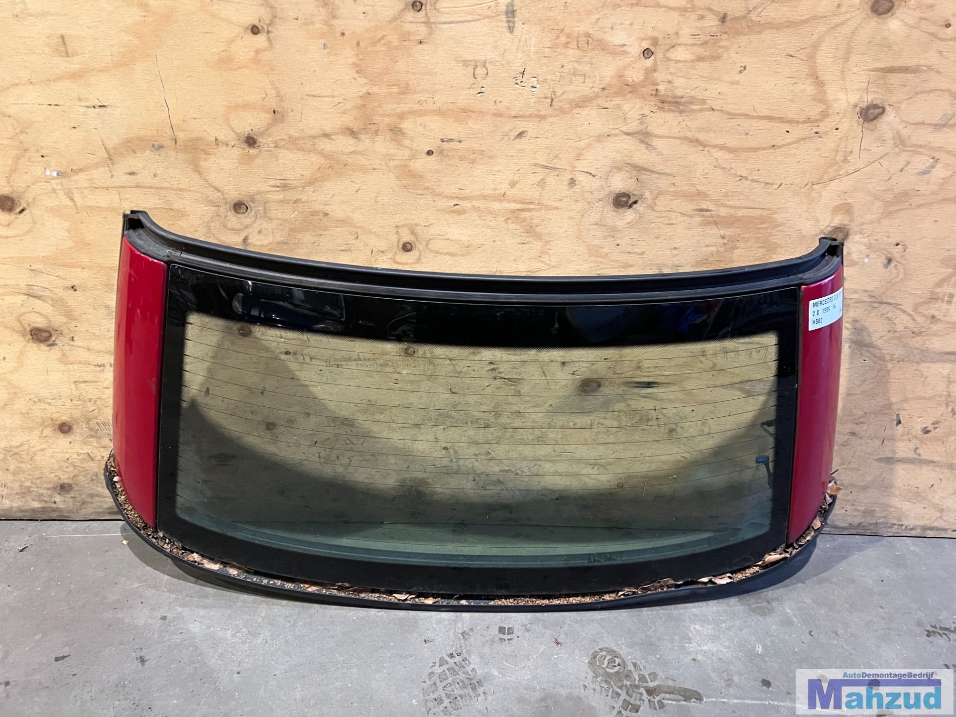MERCEDES SLK R170 ROOD H582 dak achterraam 1996-2000, Gebruikt, Mercedes-Benz AG, Mercedes-Benz, Mercedesstrasse 120
70372  Stuttgart, DE