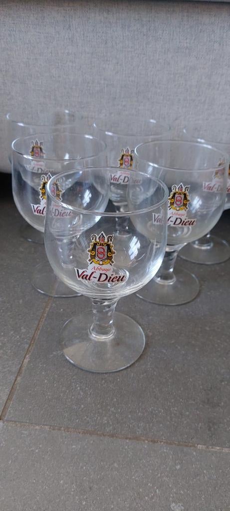 6 verres abbaye val dieu pied torsadé, Collections, Enlèvement ou Envoi