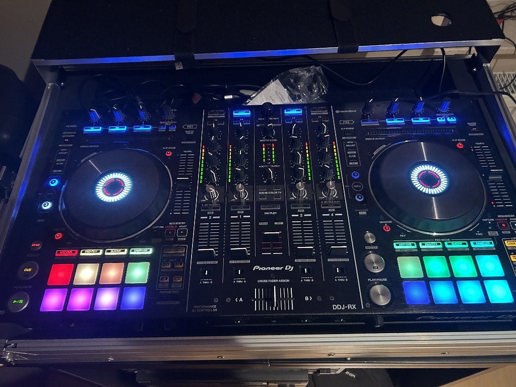 Mengpaneel, Muziek en Instrumenten, Ophalen, Zo goed als nieuw, Microfooningang