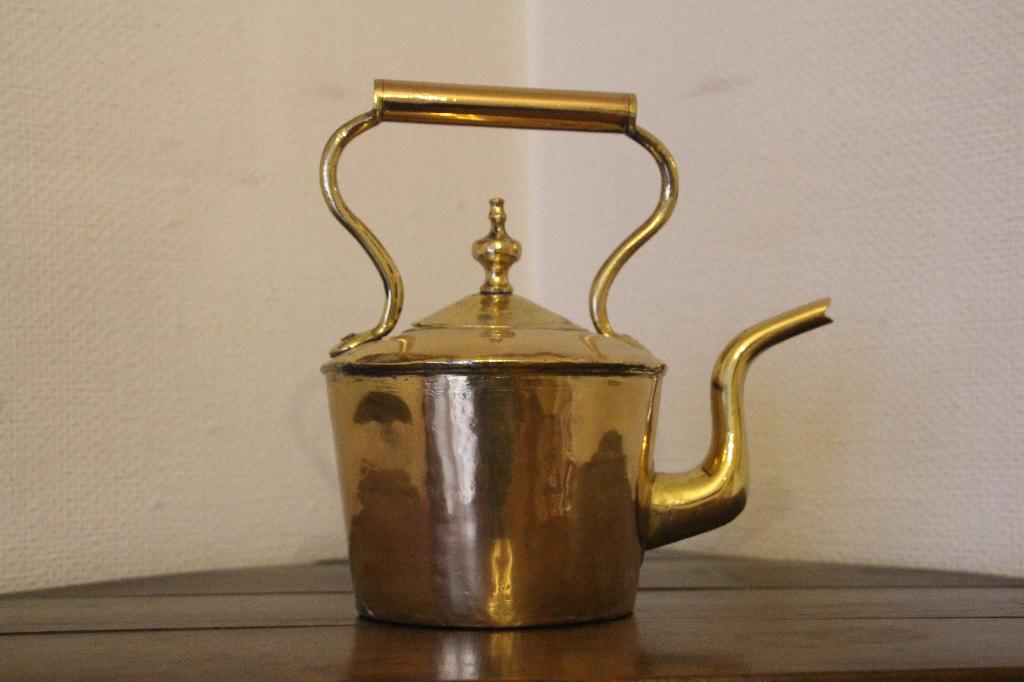 Mooie decoratieve theepot, Antiquités & Art, Antiquités | Ustensiles de cuisine, Enlèvement