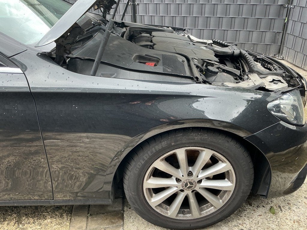 AILE AVANT DROITE Mercedes-Benz E (W213) (|A2138800018|), Mercedes-Benz, Garde-boue, Utilisé, Avant