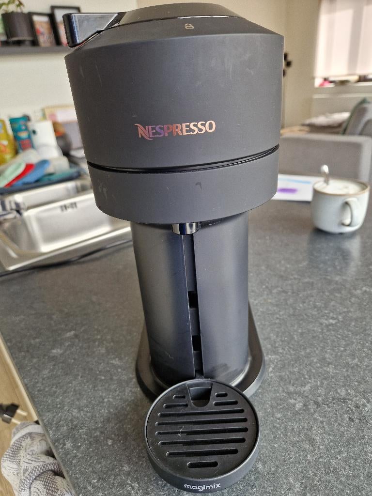 Koffiezetapparaat, Réservoir d'eau amovible, Dosettes et capsules de café, 1 tasse, Utilisé