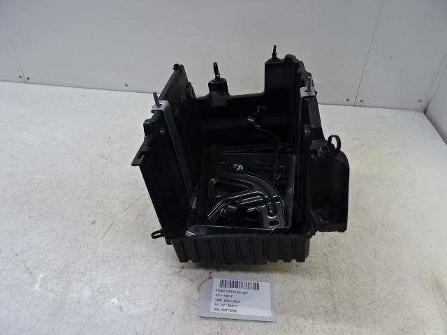 BAC A BATTERIE Ford Fiesta 7 (01-2017/07-2023), Mevr. I. Hauben, Rue de l'Espoir 34 34
4030  GRIVEGNÉE, BE, Info@Collignon.be