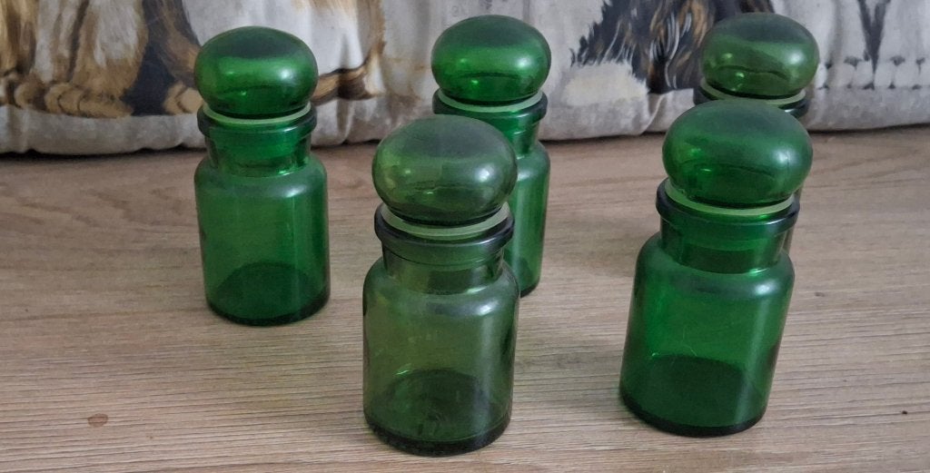Set van 5 oude kleine groene glazen apotheekpotjes, Antiek en Kunst, Antiek | Glaswerk en Kristal, Ophalen of Verzenden