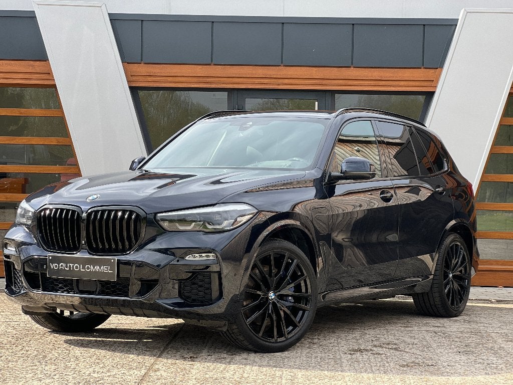 BMW X5 45e X-Drive M-SPORT/ HEAD UP/ LUCHT/ ADAPTIVE, Autos, Cuir, Achat, Entreprise, Noir