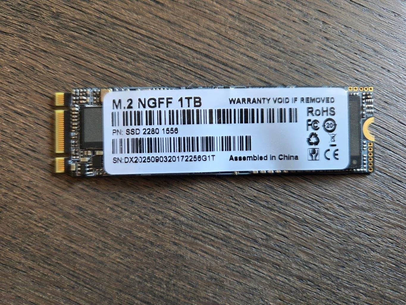 Harddisk SSD M2 NGFF 1TB, Computers en Software, Harde schijven, Ophalen, Nieuw, SATA, SSD