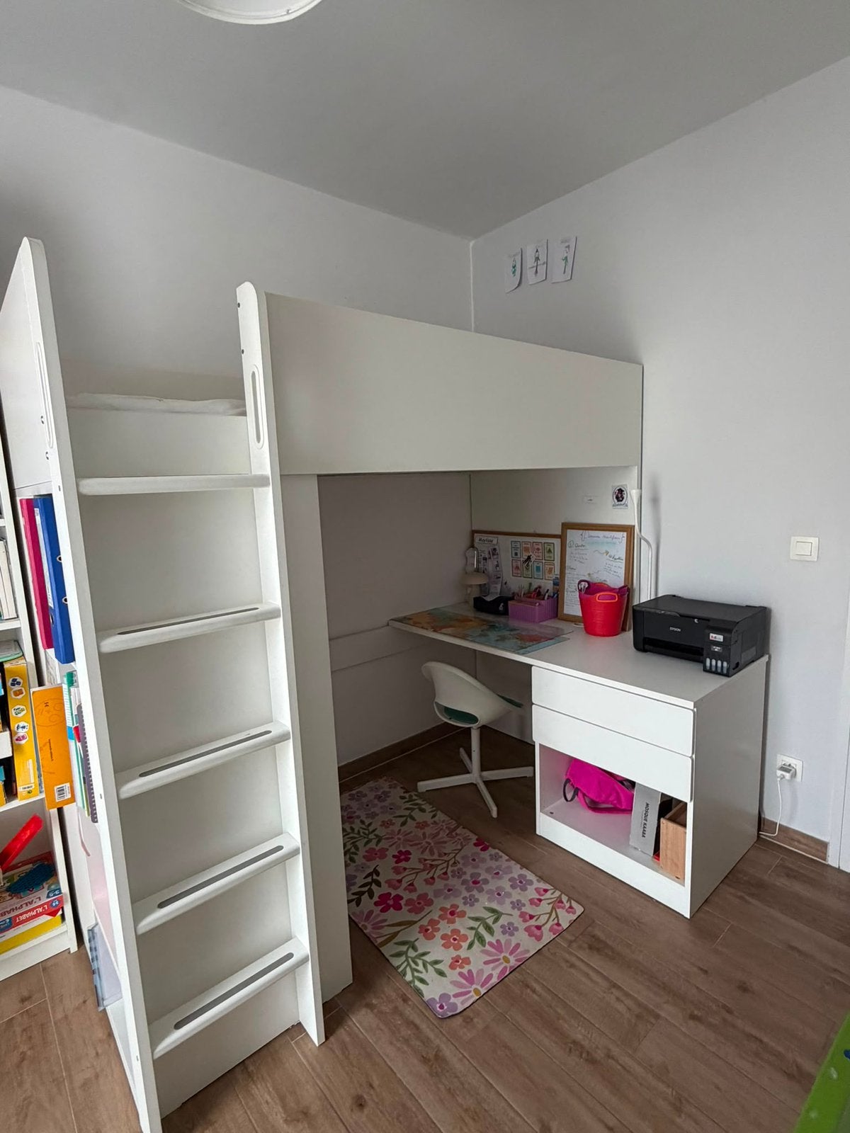 Lit mezza IKEA STUVAFRITIDS avec bureau rangements matelas, Enlèvement, Comme neuf, Lit mezzanine