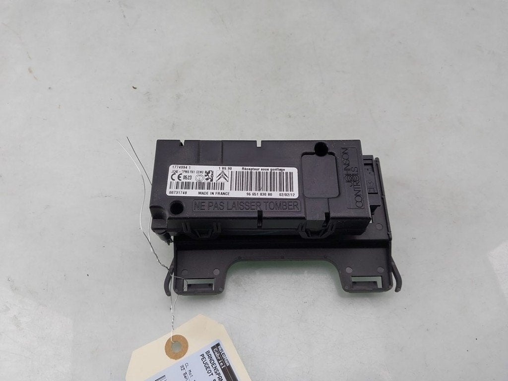 ORDINATEUR GESTION PRESSION DES PNEUMATIQUES (|9665183080|), Utilisé, Peugeot