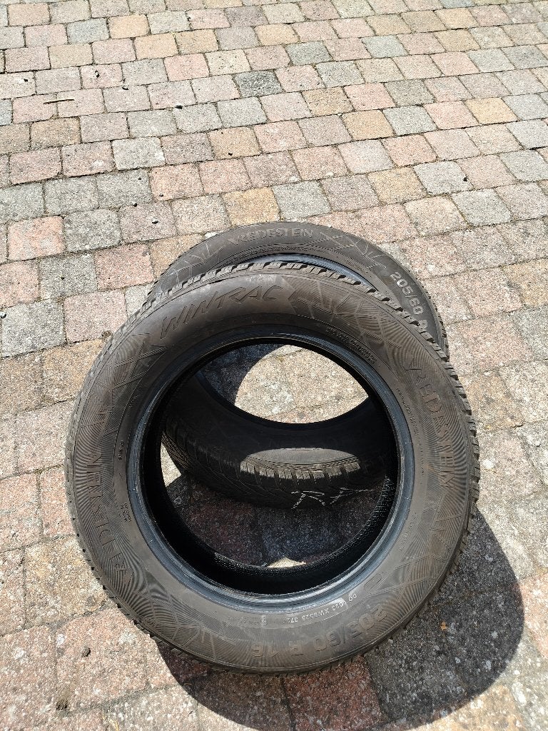 Vredestein Winterbanden 205/60 R16, Ophalen, Gebruikt, Overige maten, Band(en)