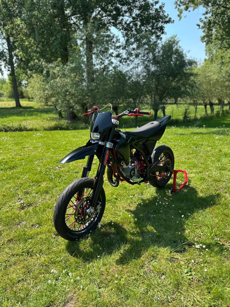 Fantic 50 cc te koop, Fietsen en Brommers, Brommers | Overige merken, Zo goed als nieuw, Ophalen
