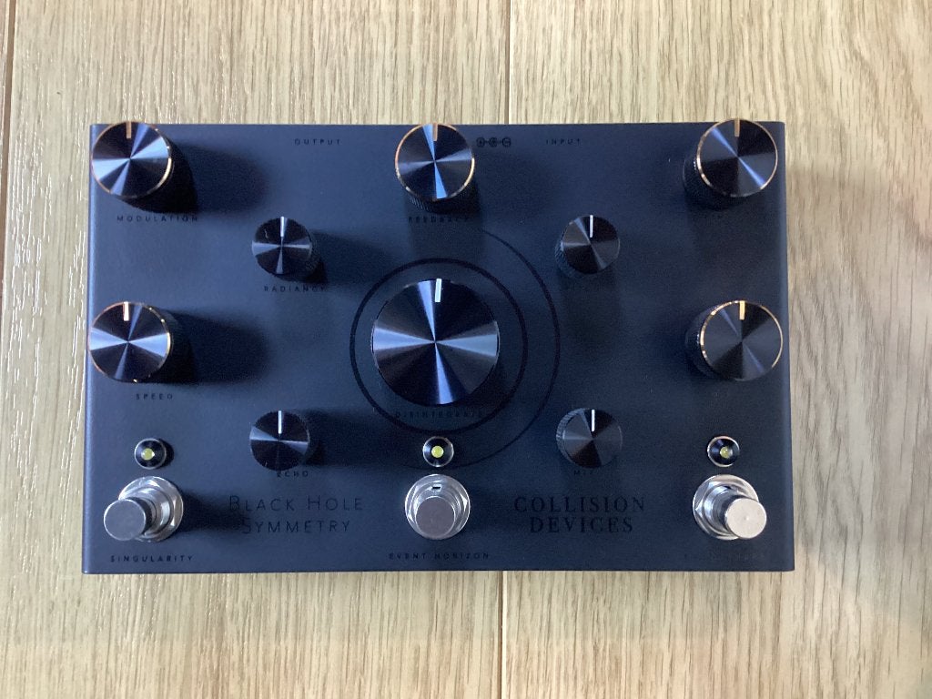 Collision Devices Black Hole Symmetry (Blackout-editie), Ophalen of Verzenden, Zo goed als nieuw, Delay of Echo