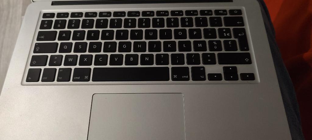 macbook air pour pièces sans chargeur, Computers en Software, Apple Macbooks, Niet werkend, MacBook Air, 13 inch, Minder dan 2 Ghz