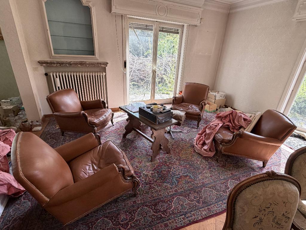 Lederen lounge in Louis XV-stijl — bank en 4 fauteuils, Ophalen