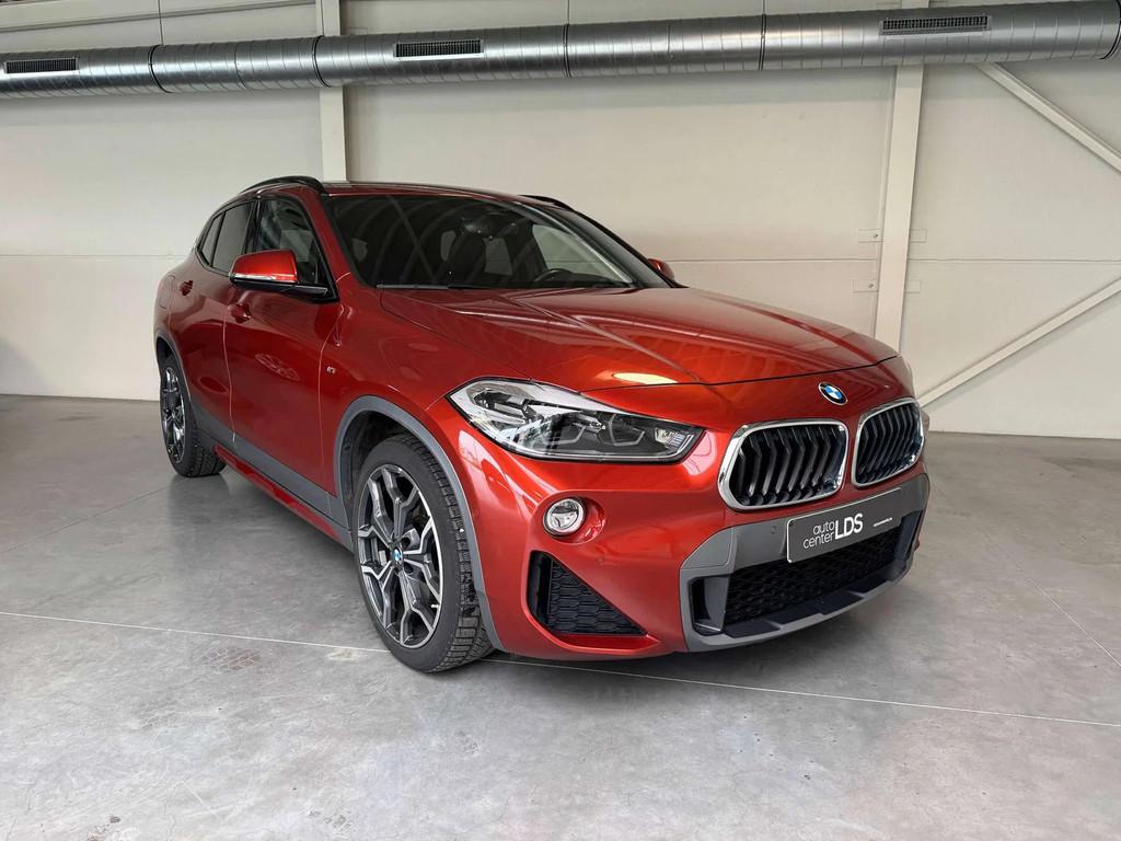 BMW X2 X2 2.0iA sDrive20 - M-Sport X - PANO DAK - LEDER, Autos, Euro 6, Entreprise, 1535 kg, Noir