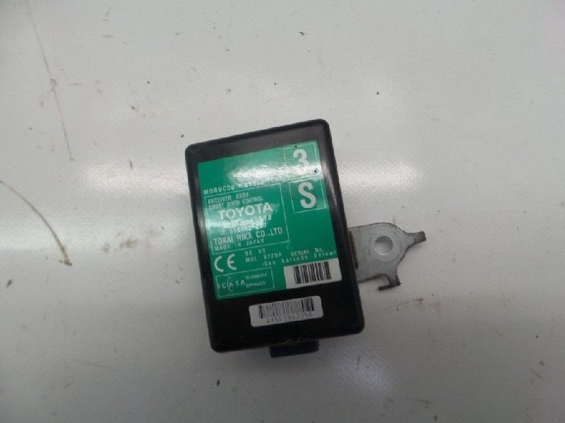 ORDINATEUR VEROUILLAGE CENTRALISE Toyota Prius (ZVW3), Utilisé, Toyota