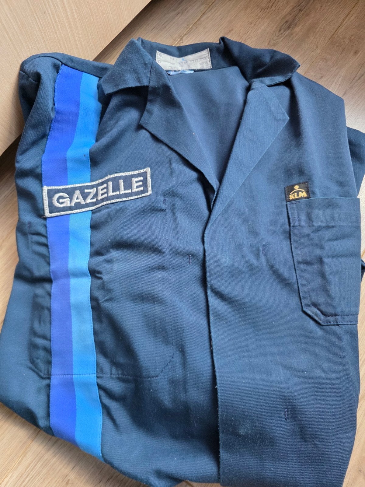 2 jaquettes Gazelle, Enlèvement ou Envoi
