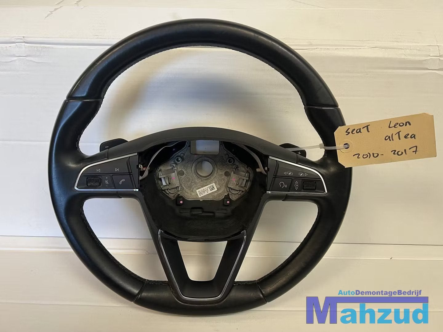 SEAT LEON 4 ALTEA Stuurwiel stuur 2010-2017, Auto-onderdelen, Gebruikt, Autovia A-2, Km 585 585
08760  Martorell, ES, SEAT S.A.