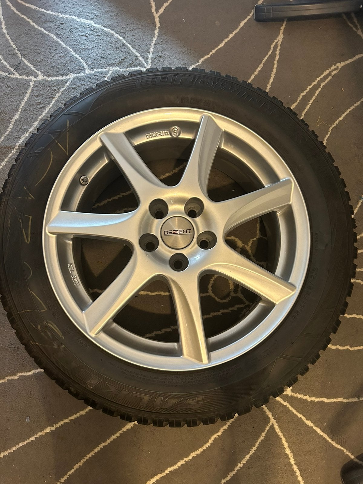 4x Dezent lichtmetalen velgen Falken Eurowinter winterbanden, Auto-onderdelen, Banden en Velgen, Ophalen, Winterbanden, Band(en)