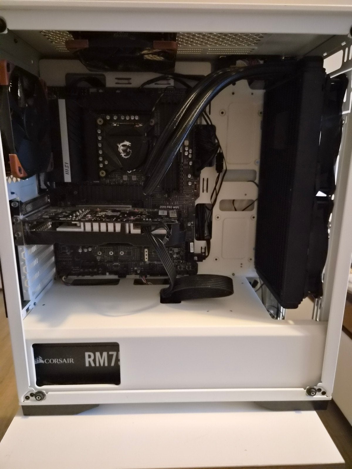 Computer parts: I7 10700kf, Gtx 1050Ti, 16gb ram + cooler, Computers en Software, Computerbehuizingen, Ophalen, Gebruikt