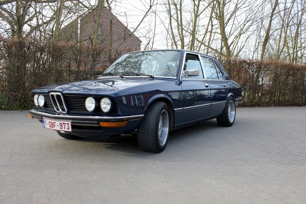BMW 518 e12 (1978) Oldtimer – Iconische sharknose, foto 7