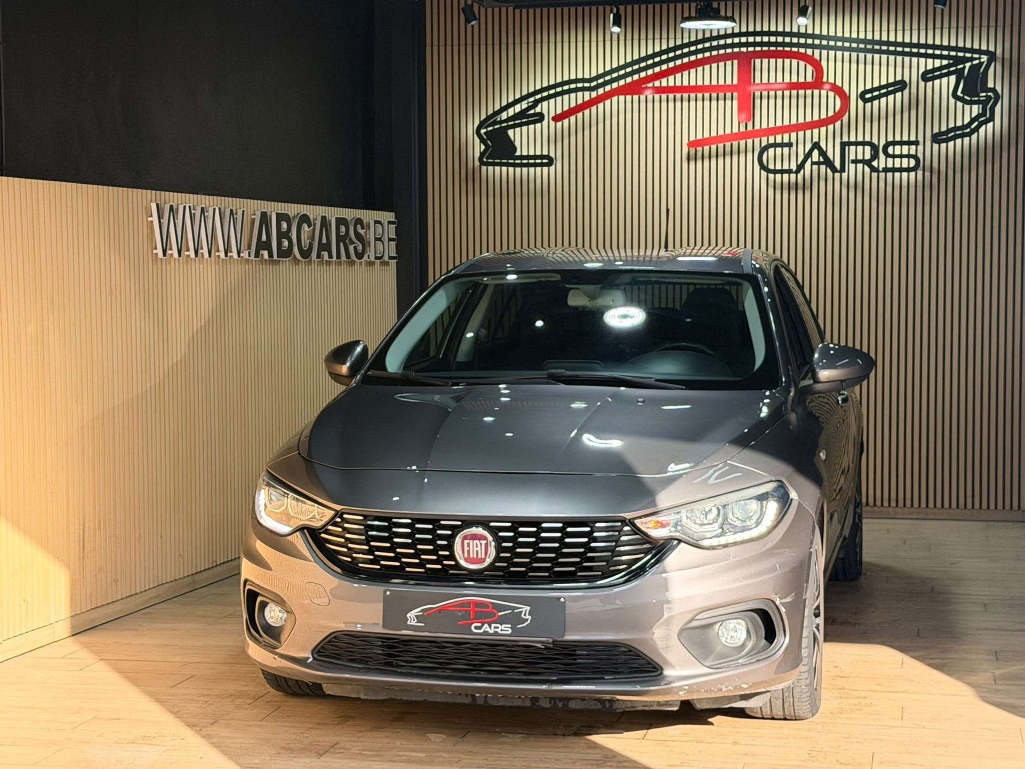 Fiat Tipo 1.6 MultiJet ECO Easy Business SPORT * SW - BREAK, Autos, Achat, Euro 6, Entreprise, Boîte manuelle