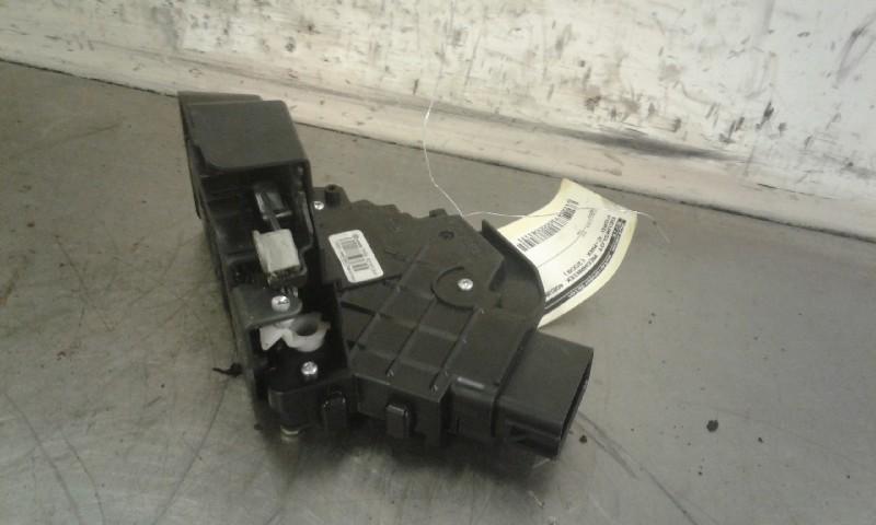 SERRURE DE PORTE RODS AVANT DROIT Ford Focus C-Max, Utilisé, Ford