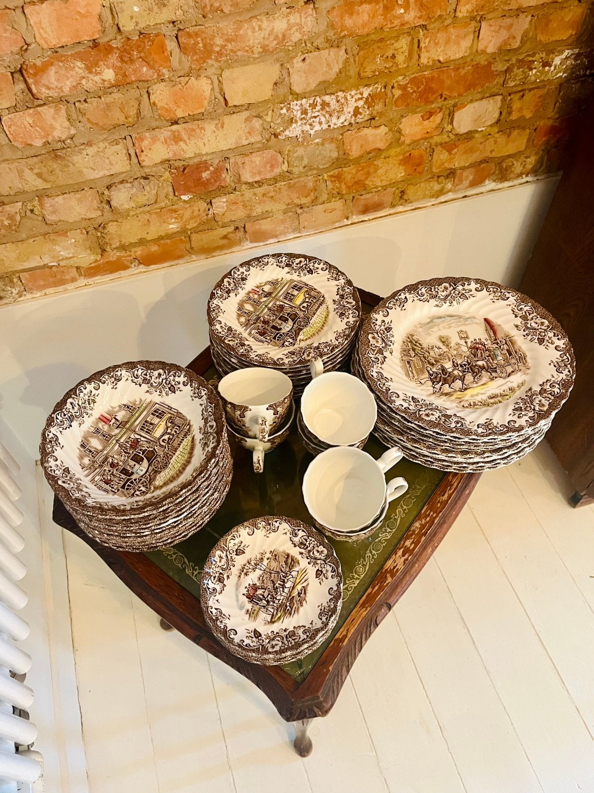 Vintage 'Coaching Scenes' servies - Johnson Brothers, Ophalen