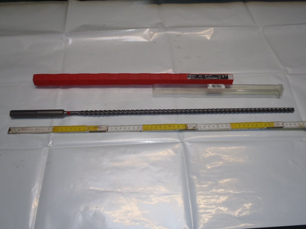 Nieuwe Hilti SDS Max boren verschillende diameters en lengte, Bricolage & Construction, Enlèvement, Neuf, Autres types