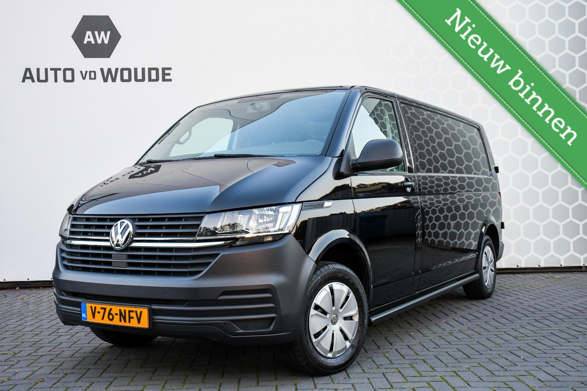 Volkswagen Transporter 2.0 TDI L2H1 Carplay Cruise PDC 2021, Auto's, Stof, Gebruikt, Euro 6, 4 cilinders