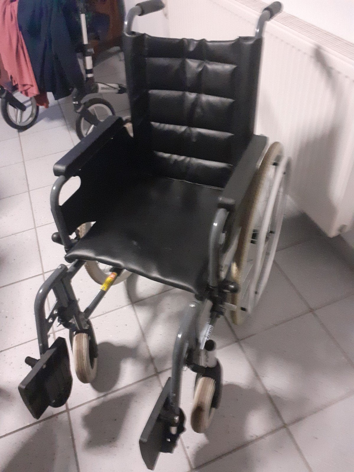 rolstoel, Divers, Chaises roulantes, Enlèvement, Pliant, Comme neuf, Fauteuil roulant à pousser