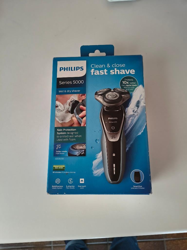 Philips scheerapparaat Serie 5000  (S5530/06), Ophalen of Verzenden, Nieuw, Scheren en Epileren