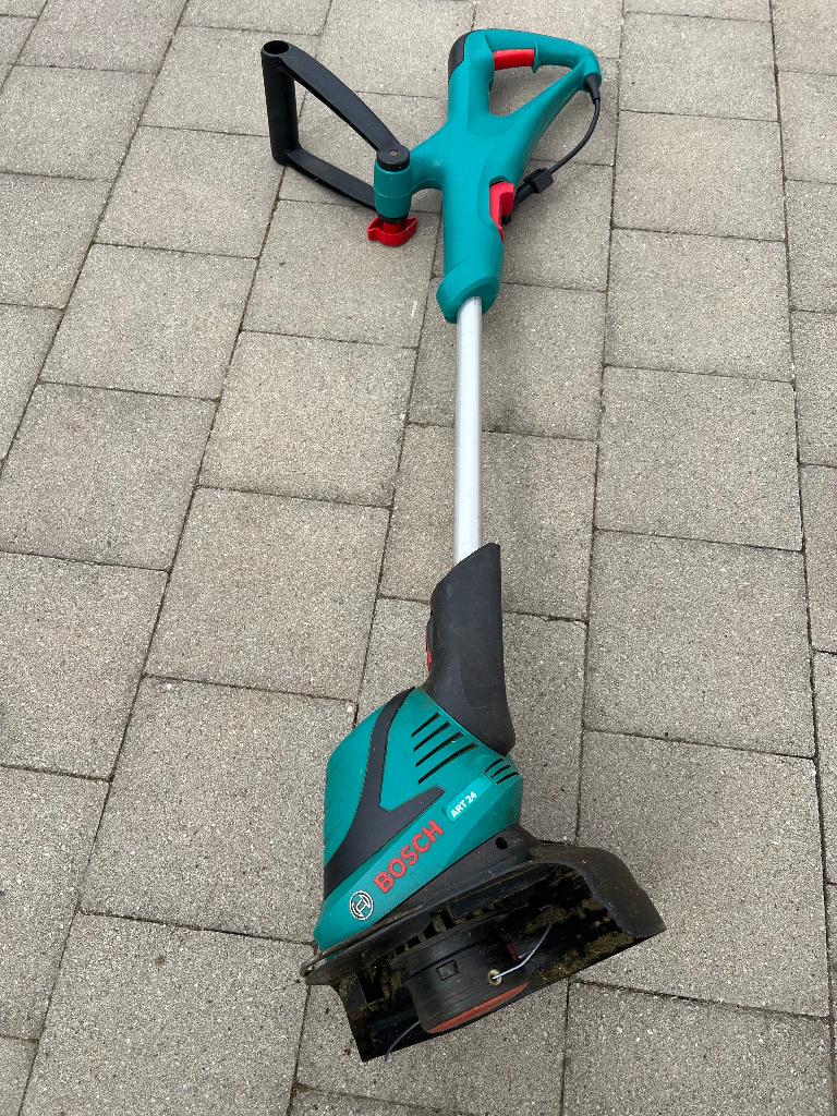 Bosch ART 24 grastrimmer + extra spoel (400W, 24cm), Tuin en Terras, Ophalen, Gebruikt, BOSCH, 10 tot 30 cm
