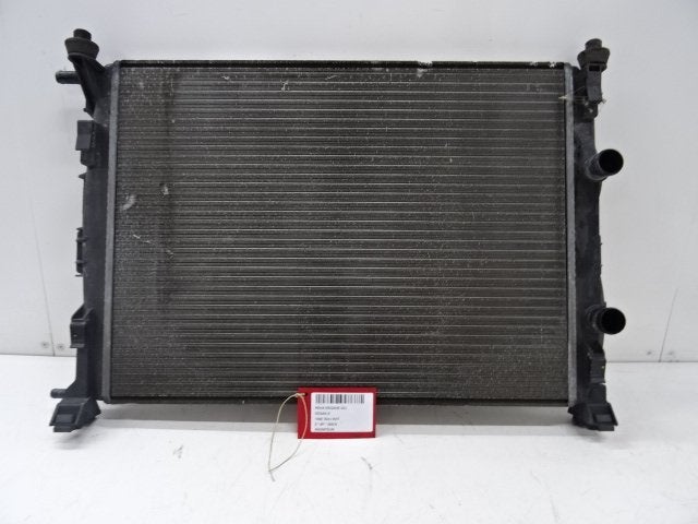 RADIATEUR Renault Megane II (LM) (01-2003/12-2010), Gebruikt, Renault, Mevr. I. Hauben, Rue de l'Espoir 34 34
4030  GRIVEGNÉE, BE