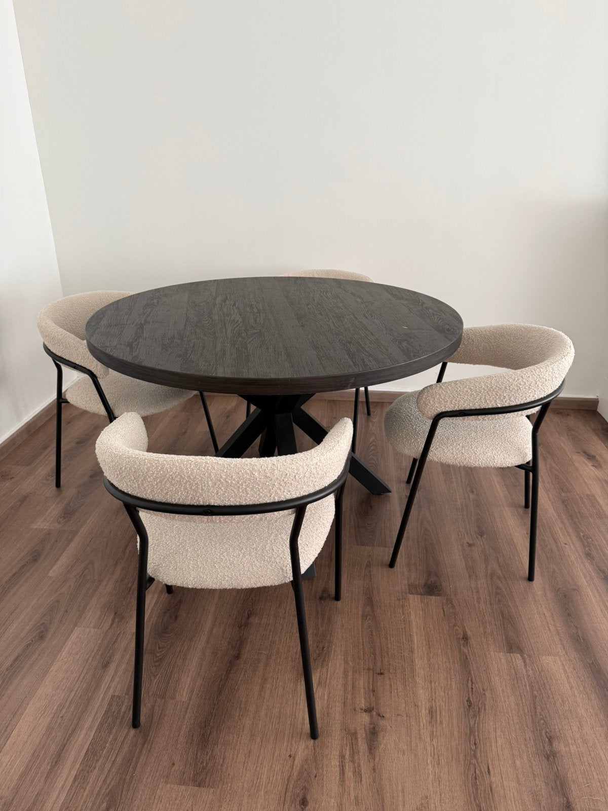 Ronde eettafel met 4 stoelen, Huis en Inrichting, Tafels | Eettafels, Ophalen, Zo goed als nieuw, Vier personen, 100 tot 150 cm